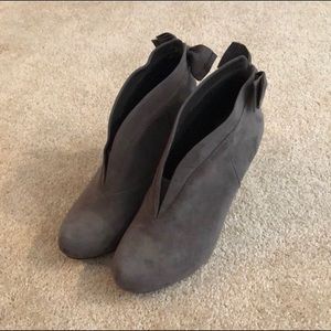Gray Guess Booties Sz 8